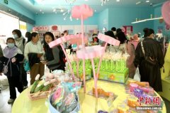 （经济观察）春假遇清明 中国假日经济显活力